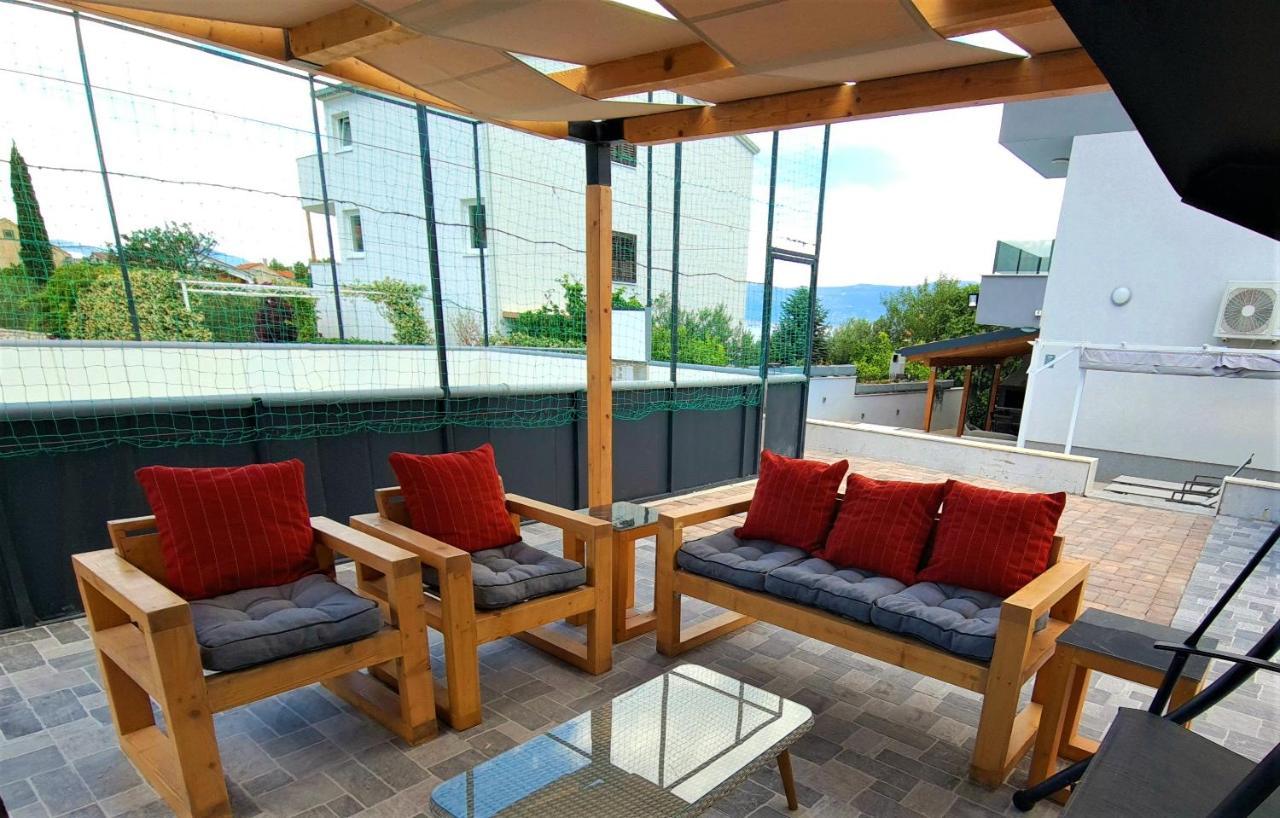 Villa Freya - Vacation House Slatine Bagian luar foto