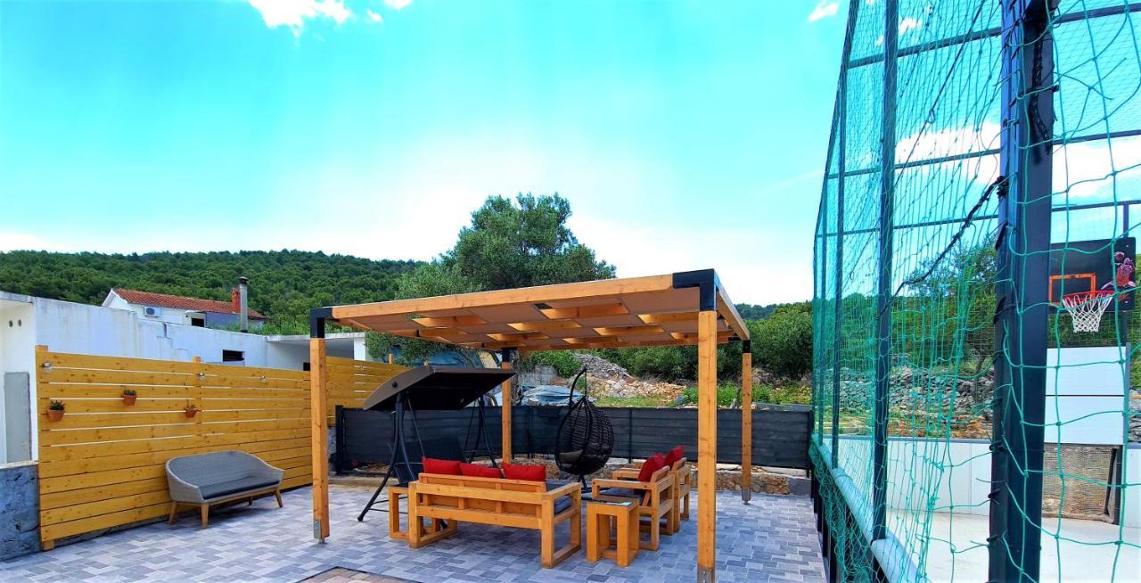 Villa Freya - Vacation House Slatine Bagian luar foto