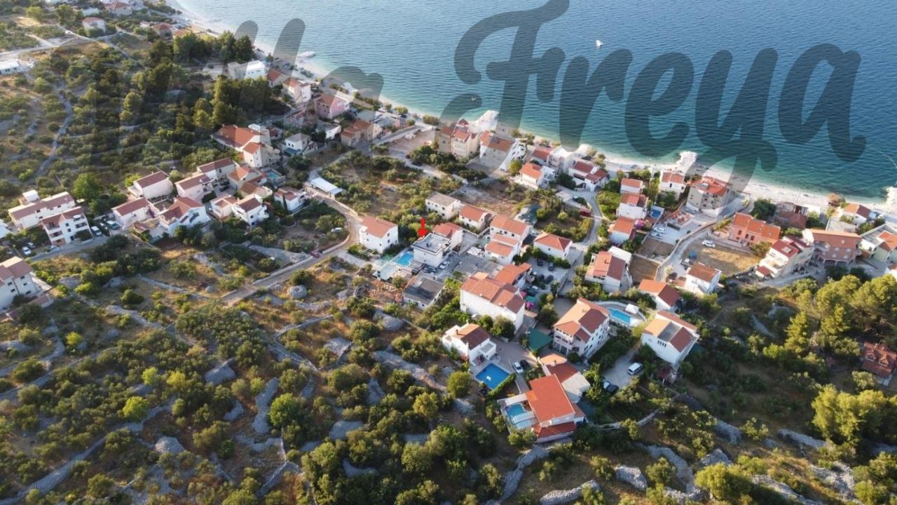 Villa Freya - Vacation House Slatine Bagian luar foto