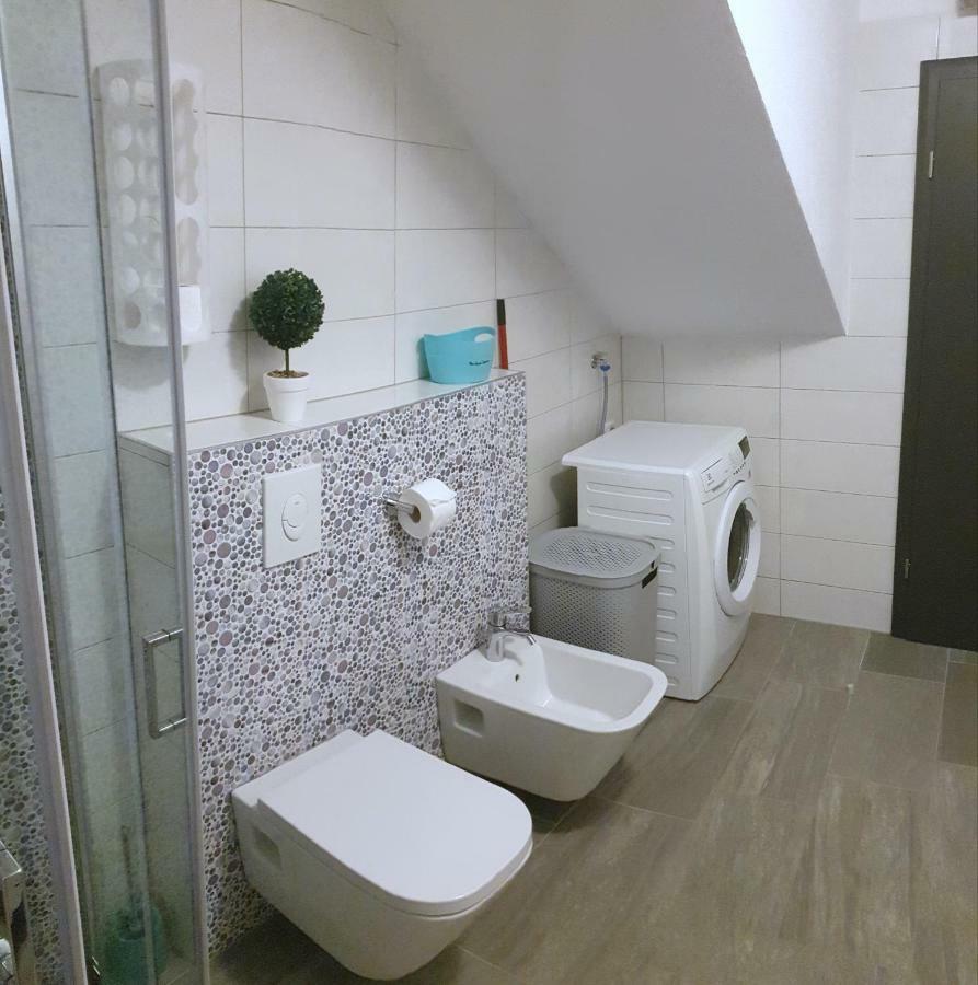 Villa Freya - Vacation House Slatine Bagian luar foto